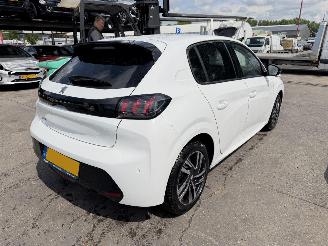 Peugeot 208 1.2 55KW Allure Clima Navi 360 Camera NAP picture 2