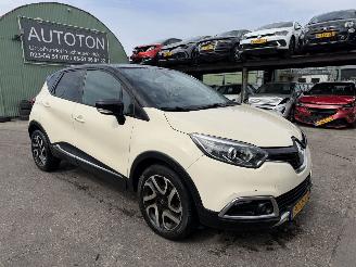 Auto incidentate Renault Captur 0.9 TCE 66KW Xmod Clima Navi Camera Led NAP 2016/1