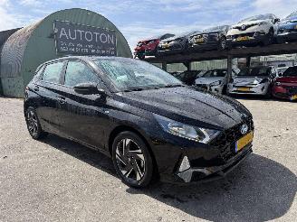 uszkodzony samochody osobowe Hyundai I-20 1.0 T-GDI Autom. 74KW Clima Navi Camera Comfort Smart NAP 2021/5