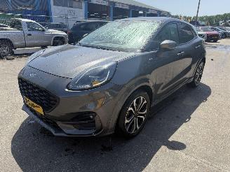 uszkodzony samochody osobowe Ford Puma 1.0 Ecoboost 92KW Hybrid X ST-Line Clima Navi Camera 2021/6