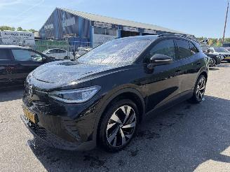 krockskadad bil auto Volkswagen ID.4 77 kWh Pro Limited Edition Plus Pano Clima Navi Camera NAP 2025/12