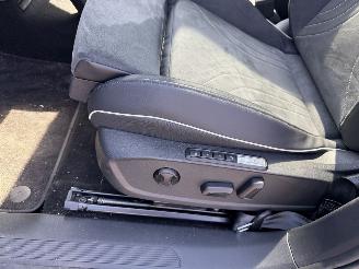 Volkswagen ID.4 77 kWh Pro Limited Edition Plus Pano Clima Navi Camera NAP picture 8