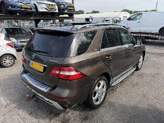 Mercedes M-klasse 350 CDI 190KW BlueTEC Pano Clima Navi Led Xenon Camera 4Matic picture 3