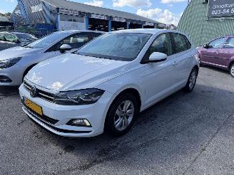 Unfallwagen Volkswagen Polo 1.0 TSI 70KW Clima Navi 5-Drs Comfortline NAP 2019/1