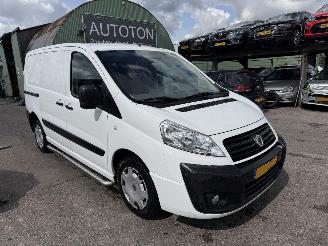 damaged commercial vehicles Fiat Scudo 2.0 Multijet 88KW Airco SX Schuifdeur NAP 2008/8