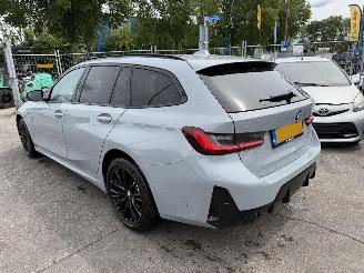 BMW 3-serie 330e 135KW Pano Clima Navi M-Pakket NAP picture 2