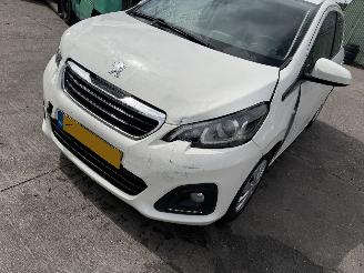 Peugeot 108 1.0 e-VTI 53KW Led Airco 5-Drs Active NAP picture 14