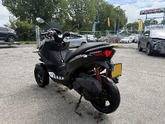 Piaggio MP3 300 HPE Sport 19kW picture 5