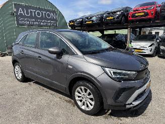 Damaged car Opel Crossland 1.2 Turbo 96KW Automaat Clima Navi Led 360Camera Elegance 2021/9