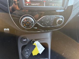 Renault Captur 0.9 TCE 66KW  Bose Clima Navi Led Camera picture 10