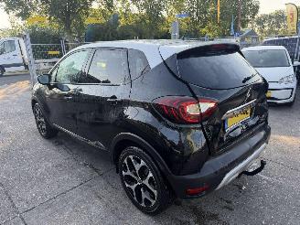 Renault Captur 0.9 TCE 66KW  Bose Clima Navi Led Camera picture 4