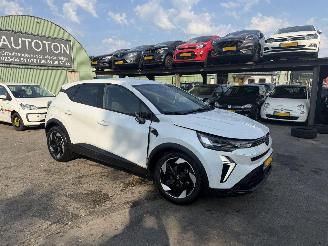 Vaurioauto  passenger cars Renault Captur 1.0 TCE 67KW Techno Clima Navi Camera Led NAP 2025/10