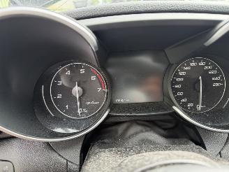 Alfa Romeo Giulia 2.0T 147KW Autom. Super Clima Navi NAP picture 5