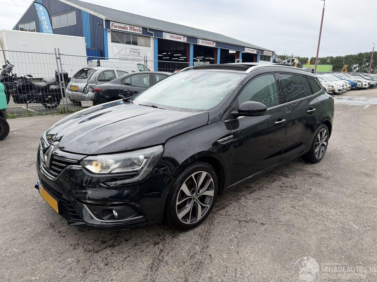 Renault Mégane 1.2 TCE 96KW Bose Pano Clima Navi Camera Led