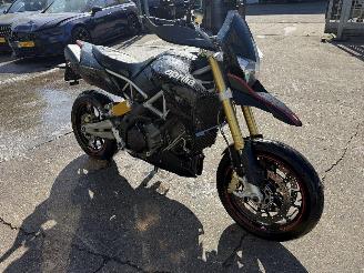 Aprilia Dorsoduro 1200 SMV ABS 96KW Sport picture 3