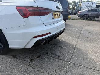 Damaged car Audi A6 55 TFSI 250KW Quattro S Edition Pano Clima Navi Led Sterrenhemel 2019/11