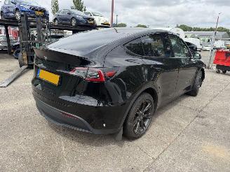 Tesla Model Y 75 kWh Long Range 258KW RWD Pano Clima Navi NAP picture 3