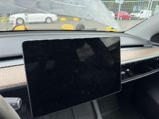Tesla Model Y 75 kWh Long Range 258KW RWD Pano Clima Navi NAP picture 10