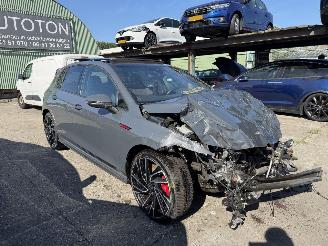 krockskadad bil auto Volkswagen Golf 2.0 GTI 300PK Autom. Pano Clima Navi 5-Drs 2022/2