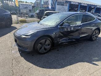 Tesla Model 3 75 kWh Long Range AWD 258KW Clima Navi Pano 360 Camera NAP picture 6