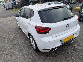 Seat Ibiza 1.0 EcoTSI FR 70KW Clima Navi Camera Led Business Connect 5-Drs NAP picture 4