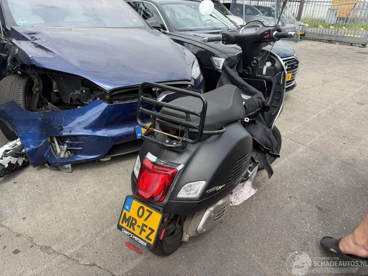 Piaggio GTS 300 HPE Supertech 18KW