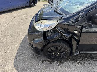 Peugeot 107 1.0-12V 50KW XR NAP picture 9