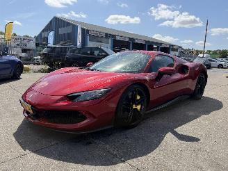 Schadeauto Ferrari 296 GTS 3.0 V6 610KW GTS Hybrid Carbon Keramisch NAP 2024/7