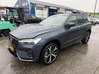 skadebil auto Volvo Xc-60 2.0 T6 PHEV 186KW AWD Pano Clima Navi Plus Dark NAP 2025/1