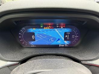 Volvo Xc-60 2.0 T6 PHEV 186KW AWD Pano Clima Navi Plus Dark NAP picture 12