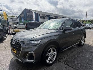 Schadeauto Audi Q5 50 TFSI e S edition 195KW Autom. Clima Navi Camera Quattro NAP 2022/10