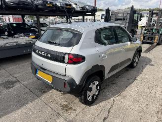 Dacia Spring 26.8 kWh 33KW Autom. Navi Clima Expression NAP picture 4