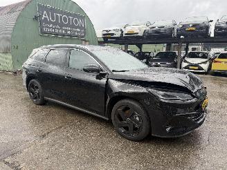 Damaged car BYD SEAL 6 Touring 1.5 DM-i Autom. Pano Clima Navi Led Hybrid 2025/10