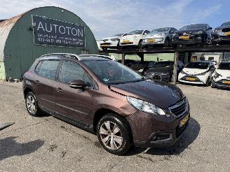 krockskadad bil auto Peugeot 2008 1.2 VTI 60KW Clima Navi Led Active NAP 2013/7