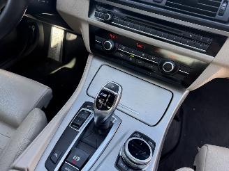 BMW 5-serie 528i 190KW Autom. Clima Navi Leer Xenon Led Executive picture 11