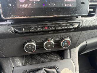 Renault Kangoo 1.5 Blue dCi 55KW Navi Airco Comfort L1 NAP picture 10