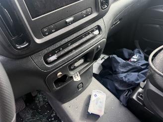 Mercedes eVito 60 kWh 85KW L2 Clima Navi NAP picture 11