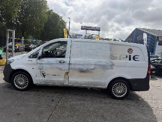 Mercedes eVito 60 kWh 85KW L2 Clima Navi NAP picture 19
