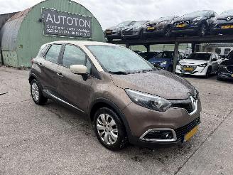 Auto incidentate Renault Captur 0.9 TCE 66KW Navi Airco Led NAP 2014/4