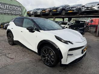 damaged passenger cars Zeekr X 69 kWh RWD 200KW Long Range Clima Navi Pano 360Camera NAP 2024/10