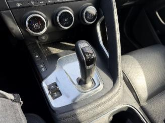Jaguar E-Pace 2.0 P250 AWD 183KW Autom. HSE Pano HUD Clima Navi NAP picture 14