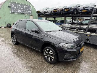 krockskadad bil auto Volkswagen Polo 1.0 TSI 70KW DSG Clima Navi Highline R 5-Drs Virt. Dash 2020/1