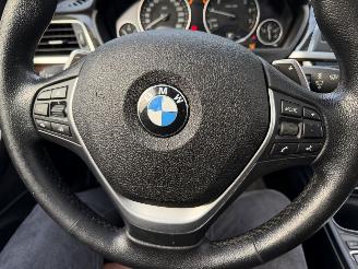 BMW 3-serie 330e 135KW Autom. High Executive Schuifdak Clima Navi HUD picture 11