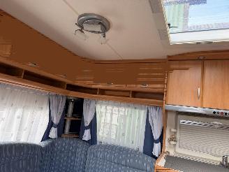 Hobby  30 Vastbed Middenkeuken Rondzit picture 11