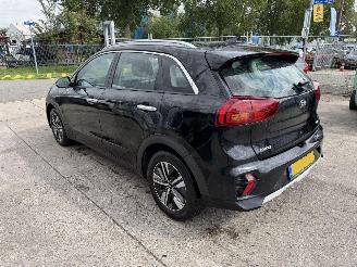 Kia Niro 1.6 GDI 77KW Hybrid Clima Navi Camera Led Dynamicline picture 5