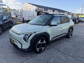 Vaurioauto  passenger cars Kia EV3 58.3 kWh 150KW Pano Plus Advanced Clima Navi Camera NAP 2025/3