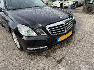 Mercedes E-klasse 200 CDI 100KW Schuifdak Clima Navi Xenon picture 11
