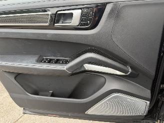 Porsche Cayenne 4.0 Turbo 549PK Pano Keramisch Full Option NAP picture 19