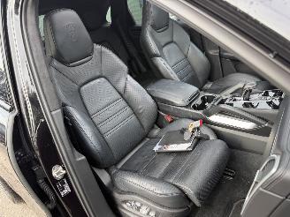 Porsche Cayenne 4.0 Turbo 549PK Pano Keramisch Full Option NAP picture 9