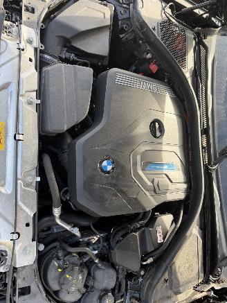 BMW 3-serie 320e 150KW Autom. Pano Clima Navi NAP picture 16